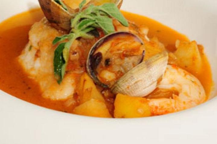 Rape con langostinos y almejas - Ración por persona